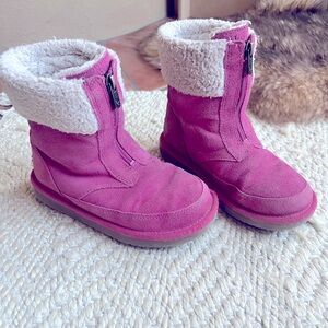 Koolaburra Pink UGG boots size 1 little girl